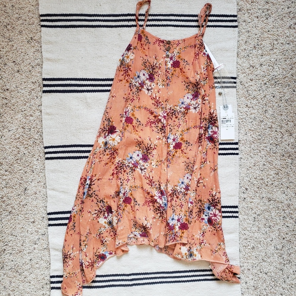 O'NEILL girls handkerchief dress, Brand new